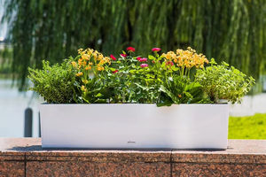 Pots de fleurs suspendus <span class=keywords><strong>en</strong></span> forme de L réglables Supports de <span class=keywords><strong>jardinière</strong></span> à arrosage automatique Garde-corps de balcon <span class=keywords><strong>en</strong></span> métal émaillé <span class=keywords><strong>Support</strong></span> de pont Pot - Product Image 4