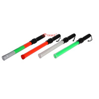 Bâton de signalisation LED de sécurité routière, lampe torche de contrôle du trafic, bâton de commande portatif pour aéroport, alimenté par batterie, non-réfléchissant