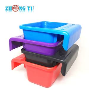 Mangeoire suspendue <span class=keywords><strong>pour</strong></span> chèvres et moutons, à fixer sur clôture, en <span class=keywords><strong>plastique</strong></span>, mini-mangeoire <span class=keywords><strong>pour</strong></span> animaux, <span class=keywords><strong>pour</strong></span> aliments minéraux - Product Image 4