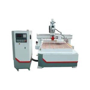 CNC Router Woodworking Machine CNC Wood Router For MDF Cutting Wooden Furniture