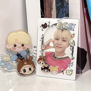 Support en acrylique transparent personnalisé de haute qualité, support en plastique imprimé avec des personnages d'anime pour l'affichage d'accessoires - Product Image 4