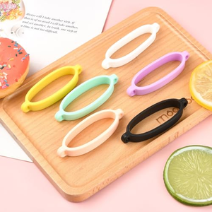 Sangle universelle en silicone pour bouteille d'eau, bandoulière réglable, cordon antidérapant, poignée adaptée aux gobelets de 8 à 40 oz, accessoires pour tasses - Product Image 4