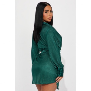 Nouvelle robe plissée mini à manches longues pour femme, design élégant, haute qualité, sexy, printemps, décontractée - Product Image 3