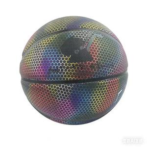 Balón de Baloncesto Laminado de PU Holográfico Reflectante Brillante, Talla 7, Color Personalizable, Logotipo del Cliente, Marca Passion, Entrenamiento - Product Image 4