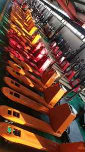 Vente directe usine Nouveau transpalette manuel hydraulique 2T 3T avec fourches épaissies et roues en caoutchouc/nylon pour entrepôt - Product Image 3