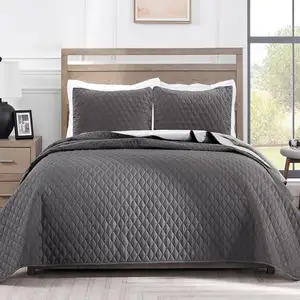 Bedsprei Dekbed Set Donkere Grijze Queen Size Lichtgewicht Dunne Ultrasone Quilts 3 Stuks Omkeerbare Sprei