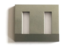 Hoja de acero de silicio eléctrico no orientado con baja pérdida de hierro más vendida, núcleo de transformador de 4 agujeros, laminación EI - Product Image 2