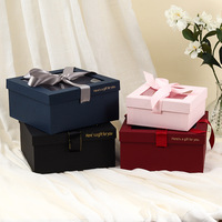 Boîte d'emballage cadeau de luxe haut de gamme avec logo personnalisé, fenêtre transparente en PVC, portable, écologique, réutilisable, avec nœud en ruban, pour mariage