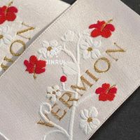 Étiquettes tissées haute densité personnalisées avec logo OEM, étiquettes tissées pour vêtements de marque, étiquettes de luxe pour vêtements, vente en gros