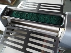 Machine automatique <span class=keywords><strong>de</strong></span> fabrication <span class=keywords><strong>de</strong></span> croissants commerciaux 380V, garantie 1 an, facile à utiliser à bas <span class=keywords><strong>prix</strong></span> - Product Image 6