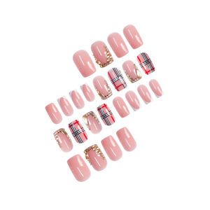 Venta caliente 24 piezas de moda juego de <span class=keywords><strong>manicura</strong></span> dulce fresco Rojo Negro Blanco rayas a cuadros colores contrastantes prensa en las uñas - Product Image 2