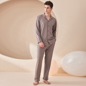 Set Pigiama Personalizzato in 2 Pezzi per Ingrosso, Pigiama di Lusso in Cotone per Coppie, Uomo e Donna - Product Image 5