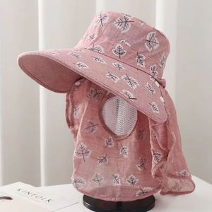 หมวกเก็บใบชาสำหรับผู้หญิง ลายใบเมเปิ้ลสีชมพู ระบายอากาศได้ดี ป้องกันแสงแดด ผ้าคลุมหน้าผ้าฝ้ายสำหรับฤดูร้อนกลางแจ้ง - Product Image 1