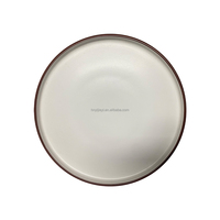 Vente de gros Vaisselle en céramique, ensemble de table en grès émaillé de couleur blanche unie, ensemble de table avec bord de couleur peint à la main