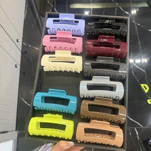 مشابك شعر بلاستيكية لامعة وناعمة قابلة للتخصيص بألوان متعددة، مشابك شعر نسائية راقية صديقة للبيئة - Product Image 4