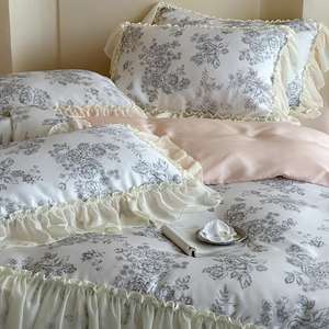 2025 nuova Lyocell quattro pezzi lenzuola Sabanas <span class=keywords><strong>francese</strong></span> Chiffon pizzo bordo piumino copripiumino rosa stampa floreale Set biancheria da <span class=keywords><strong>letto</strong></span> - Product Image 4