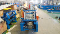 Machine de formage de tôles métalliques à fixation rapide pour toitures/murs, prix usine, à vendre