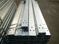 Poste de Acero Tipo C Anticorrosión con Recubrimiento de Zinc HDG, Columna de Canal C, Fijación Estable, Viga en W, Barrera de Seguridad Vial, CE