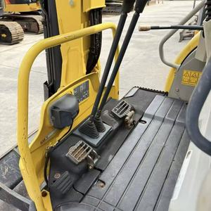 รถขุดขนาดเล็กยี่ห้อ Yanmar VIO30 3 ตัน มือสองของแท้จากญี่ปุ่น พร้อมหัวเจาะไฮดรอลิก เหมาะสำหรับงานท่อและพื้นที่แคบ สำหรับส่งออกไปไทย - Product Image 6