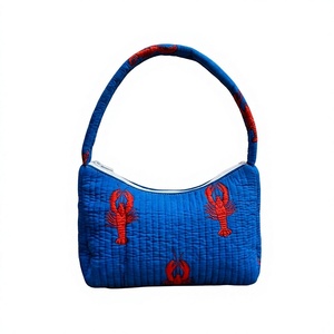 Sac fourre-tout matelassé en coton de luxe, imprimé floral fait main, sac à bandoulière pour femme, sac de shopping, logo personnalisé, qualité export en gros - Product Image 1