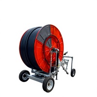 Système d'irrigation par arrosage avec enrouleur de tuyau et contrôle numérique, rétraction automatique pour usage agricole, construction galvanisée à chaud