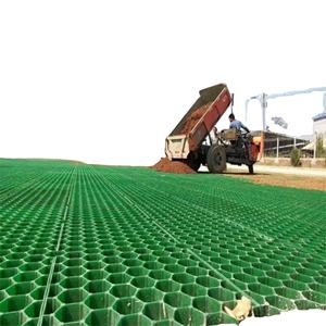 Grilles d'herbe de gravier pour le <span class=keywords><strong>parking</strong></span> noir/vert/vert foncé 50*50*4/5/7CM grille d'herbe de HDPE pour la construction de routes - Product Image 1