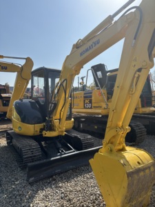 Venta Directa de Fábrica de Excavadoras Usadas de 5.5 Toneladas, Mini Excavadoras Komatsu PC55 de Baja Emisión, Excavadoras de Segunda Mano en Venta - Product Image 2