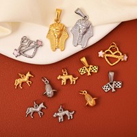 Pendentif Pharaon Égyptien Plaqué Or 18K, Breloque Cœur en Émail Acier Inoxydable Hip Hop, Bijoux Animaux Léopard Cheval pour Femmes et Hommes
