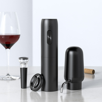 Ensemble ouvre-bouteille électrique rechargeable automatique avec distributeur de vin, coupe-capsule et bouchon de vin sous vide, dans un coffret cadeau