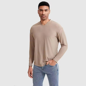 Camiseta transpirable de manga larga para hombre, de secado rápido, para sesiones de running, con comodidad sin costuras. - Product Image 3