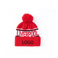 Maßgefertigte Fußball Basketball Sportverein Team Logo Jacquard Fans Fußball Strickmütze mit Quaste Pompon Beanie Wintermützen