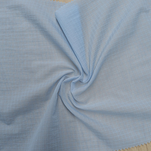 Tissu en nylon 100% Shaoxing <span class=keywords><strong>Yuyuan</strong></span> à faible élasticité, 39 GSM, ultra fin, léger, respirant et doux pour veste de protection solaire - Product Image 1