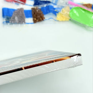 Pintura de diamante que incluye: 1 pintura de diamante, 1 pegamento, 1 bolígrafo, 1 bandeja, bolsas de taladro - Product Image 4