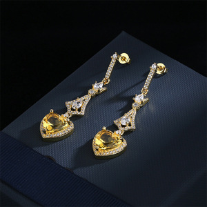 Orecchini Pendenti Lunghi Geometrici a Cuore Dolci e Alla Moda per Donne, Accessori per Orecchie da Indossare Ogni Giorno - Product Image 6