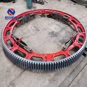 Circonférence de boîte de vitesse Grand anneau de roue hélicoïdale Engrenages personnalisés en gros Roulement de pignon de taureau Moulin à billes à vendre - Product Image 1