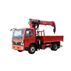 Camion grue lourd Dongfeng F6 4*2 équipé d'une grue à flèche droite Changxing de 7 tonnes, performances durables et puissance abondante - Product Image 1
