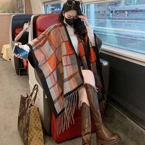 <span class=keywords><strong>2025</strong></span> Novo Clássico Inverno Quente <span class=keywords><strong>Poncho</strong></span> De Viagem Xales Mulheres Oversize Xadrez Padrão Manto Cabo Senhoras Imitar <span class=keywords><strong>Poncho</strong></span> De Caxemira - Product Image 6