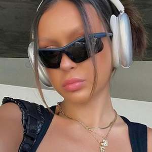 Gafas de Ciclismo Deportivas Unisex de Moda 2023, Gafas de Sol a Prueba de Viento, Montura Media, Lente de una Pieza - Product Image 3