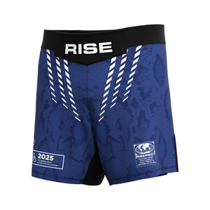 Shorts MMA BJJ de qualité professionnelle avec fentes latérales, tissu durable et à séchage rapide pour l'entraînement et le sparring - Product Image 1