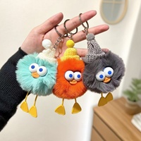 Pendentif de sac en peluche canard mignon et tendance, cadeau de dessin animé, jouet en peluche pour voiture, porte-clés, accessoire de sac à dos, modèle personnalisable