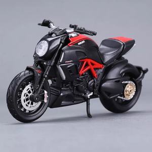 Offre spéciale Maisto <span class=keywords><strong>Ducati</strong></span> Devil Locomotive lourde 1:12 moulé sous pression <span class=keywords><strong>moto</strong></span> modèle de <span class=keywords><strong>moto</strong></span> en alliage de Simulation - Product Image 4
