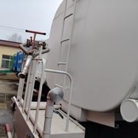 Camion pulvérisateur d'eau haute pression SINOTRUK HOWO 6*4 20CBM Euro 3 à 10 roues, largeur de couverture de 16m+, haute qualité