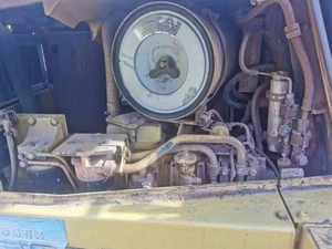 Tractor sobre orugas en estado de uso, excavadora sobre orugas, hecha en Japón, en estado de uso, en estado de uso, con excavadora de orugas, hecha en Japón, en estado de uso, de la mano, de la mano de la excavadora, hecha en Japón, de la mano, de la D575A-5 - Product Image 3