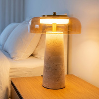 Lampe de table LED moderne de luxe en travertin naturel avec abat-jour en verre ambré, base réglable, lumière blanc chaud pour la décoration de la chambre à coucher et du salon