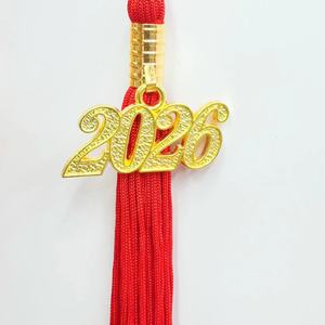 Pendentif à pompon fait main 2026 pour étudiants universitaires, accessoire décoratif pour chapeau de remise de diplôme de licence et de master, fournitures pour fêtes de remise de diplôme - Product Image 3