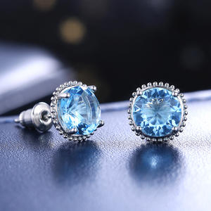 Orecchini a perno Tacori blu con incastonatura a castone, gioielli classici da donna, idea regalo - Product Image 4