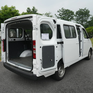 Nuevo Vehículo Eléctrico 2025 Yangguang <span class=keywords><strong>de</strong></span> 9 Plazas, Autonomía <span class=keywords><strong>de</strong></span> 300km, 310km, 400km, Minibús, Taxi, Vehículo <span class=keywords><strong>de</strong></span> Pasajeros, Furgoneta <span class=keywords><strong>de</strong></span> <span class=keywords><strong>Carga</strong></span> Wuling EV - Product Image 3