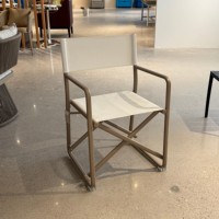 Chaise pliante pour terrasse d'hôtel, espace extérieur de restaurant occidental, chaise pliante commerciale avec cadre en aluminium et tissu imperméable