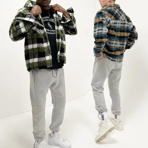 Vente en gros <span class=keywords><strong>surchemise</strong></span> texturée surdimensionnée à carreaux col à revers fermeture à boutons cardigan tricoté pour hommes - Product Image 4