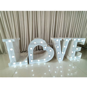 FURUN Letra de hierro grande Luces LED Artículos de propaganda para <span class=keywords><strong>la</strong></span> ceremonia de propuesta de compromiso Letrero personalizado de 4 pies Fuente luminosa - Product Image 2